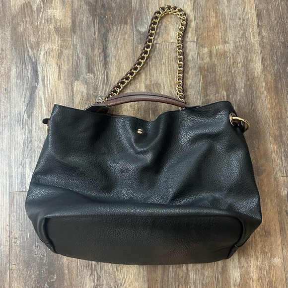 Faux Black Leather Tote Bag with Gold Chain - Picture 1 of 7
